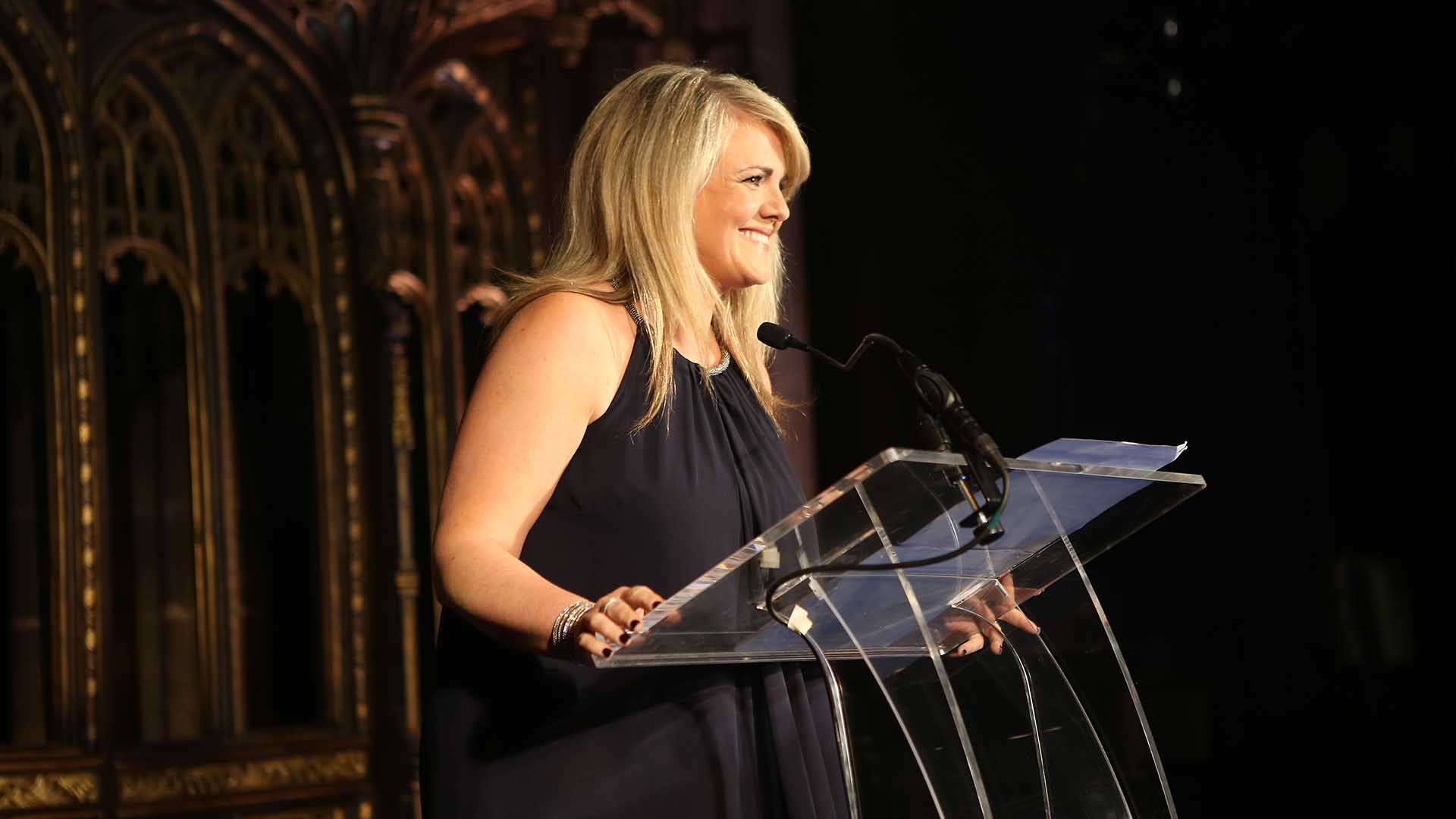 Corporate Event Entertainment by TLC Limited 2018 Sally Lindsay