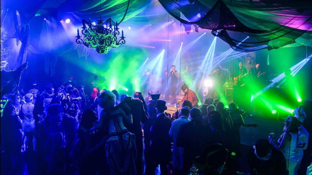 parties for no reason at all taylor lynn corporation the party planner in manchester