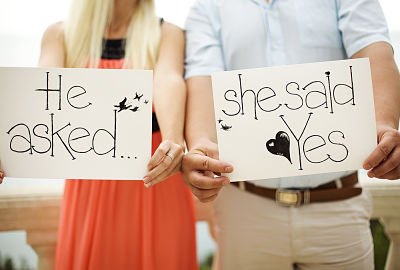 The Dos and Don’ts of Engagement Parties 