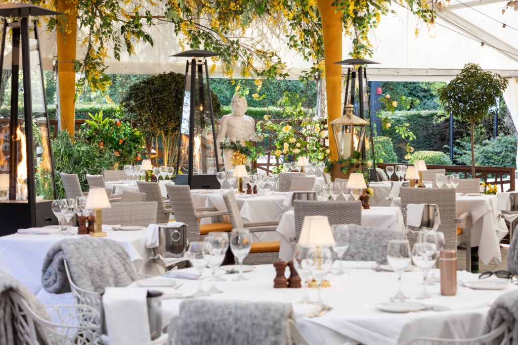 Creating an Amalfi Coast Garden Dining Experience