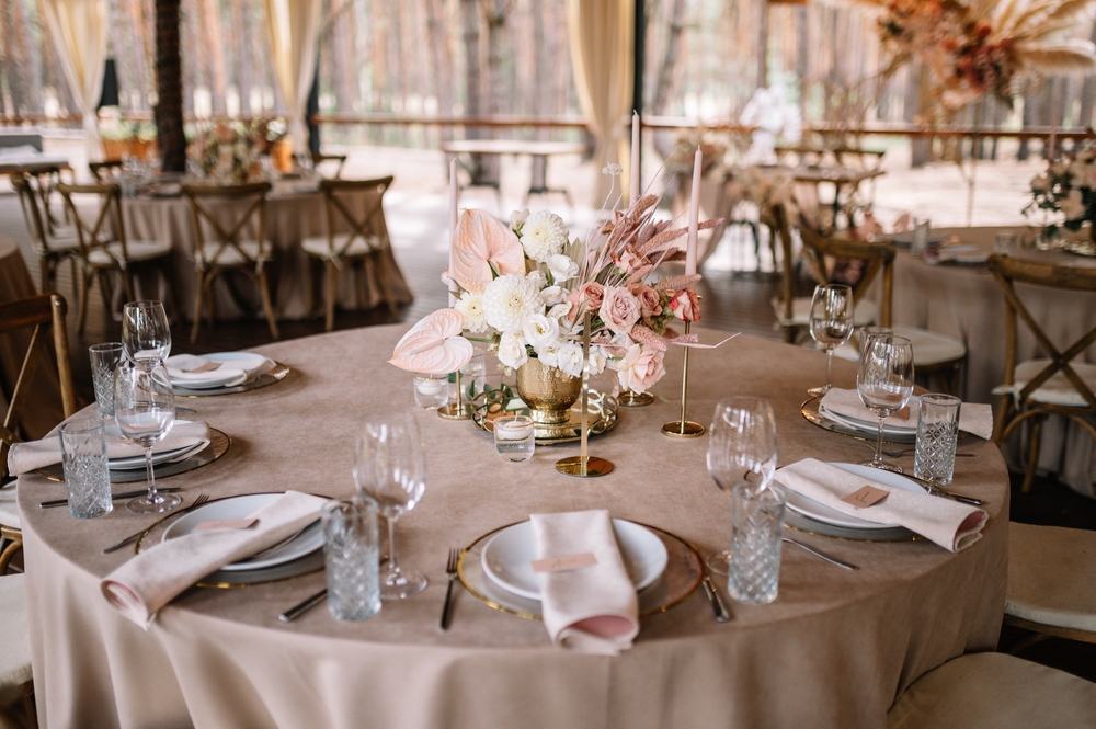 Top Wedding Colours for Spring 2025