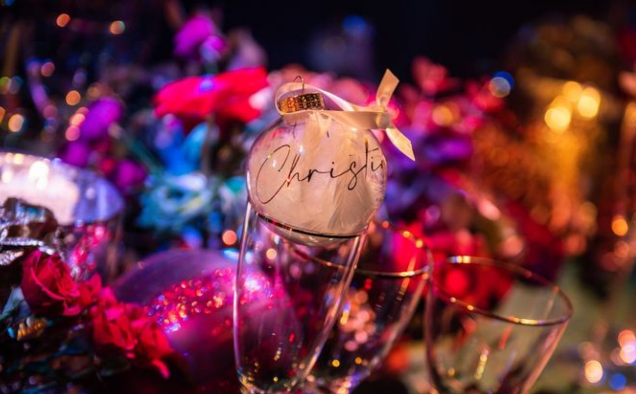 luxury Christmas hosting,