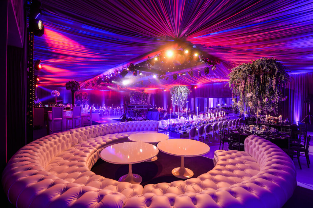 curvy trend in event design