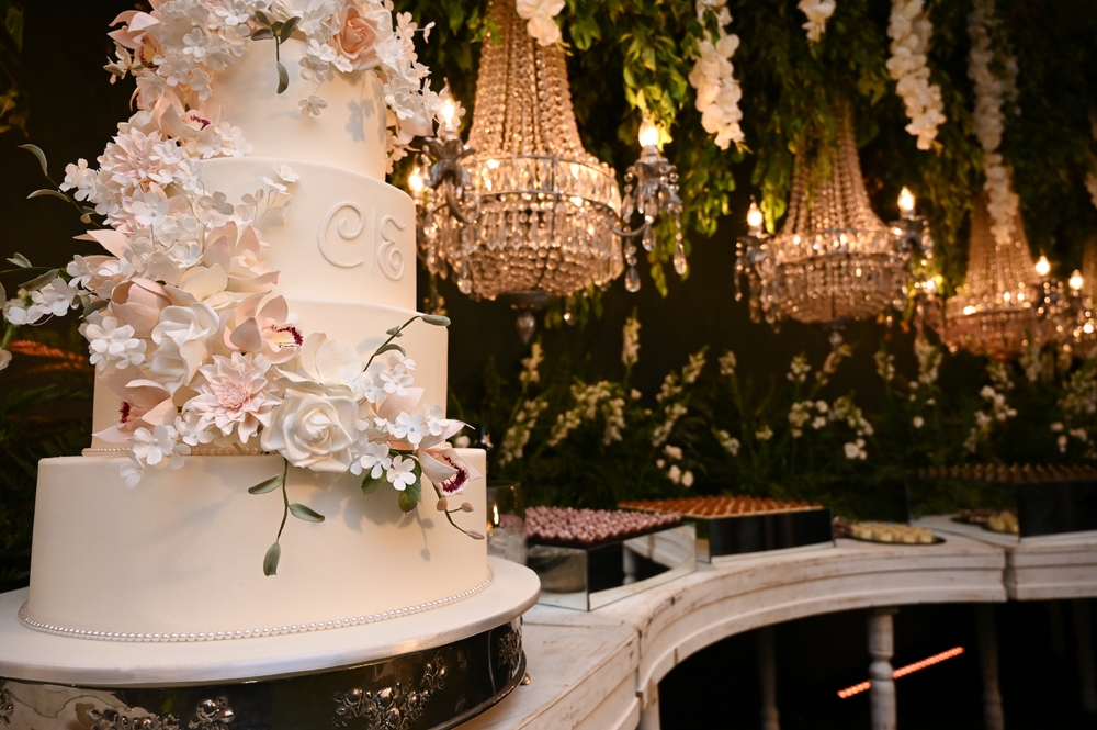 Curvy Trend in Event Design
